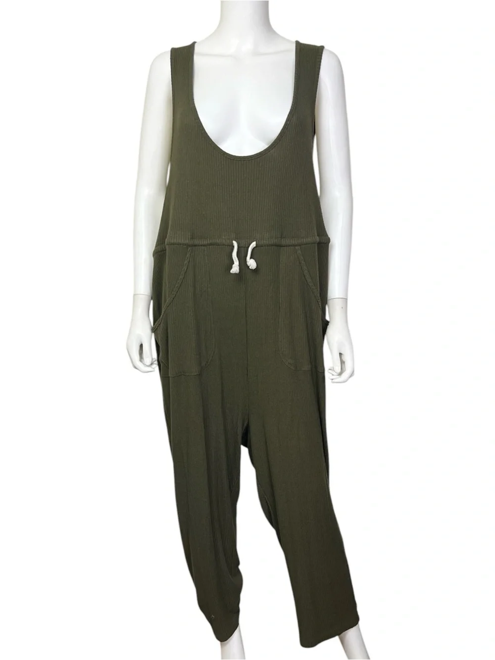 Free People Sunday Snuggles Jumper in Army - sz L
